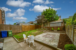 REAR GARDEN- click for photo gallery